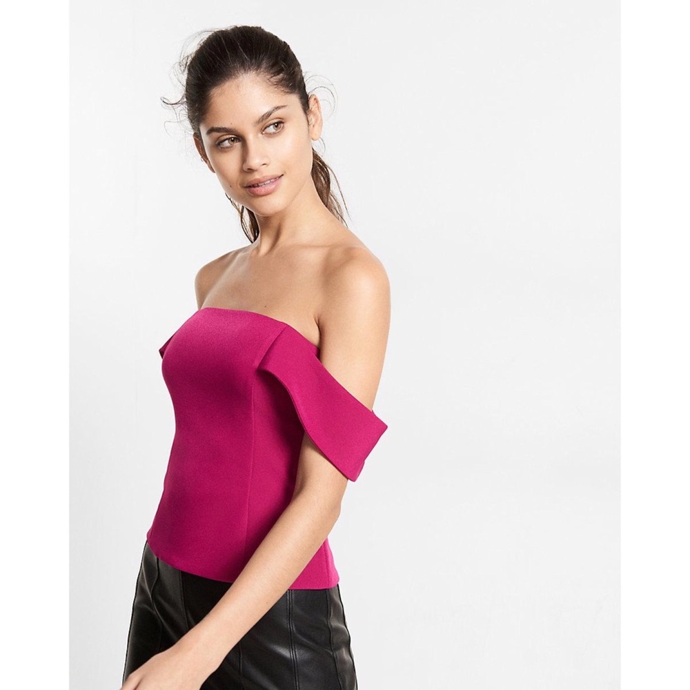 Express Fitted Off the Shoulder Top Shirt Tank - Picture 2 of 7